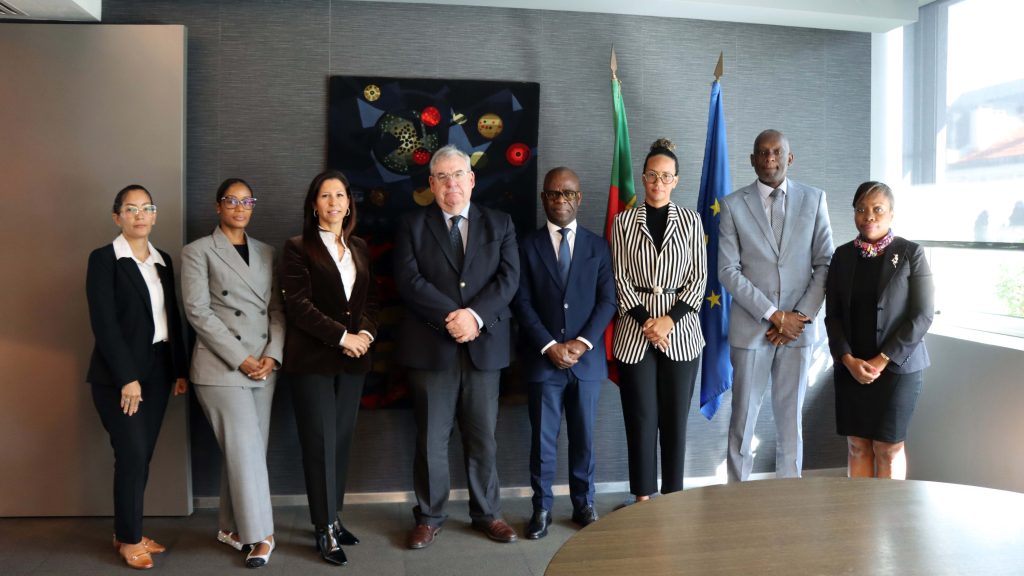 CSM recebe visita de delegação angolana